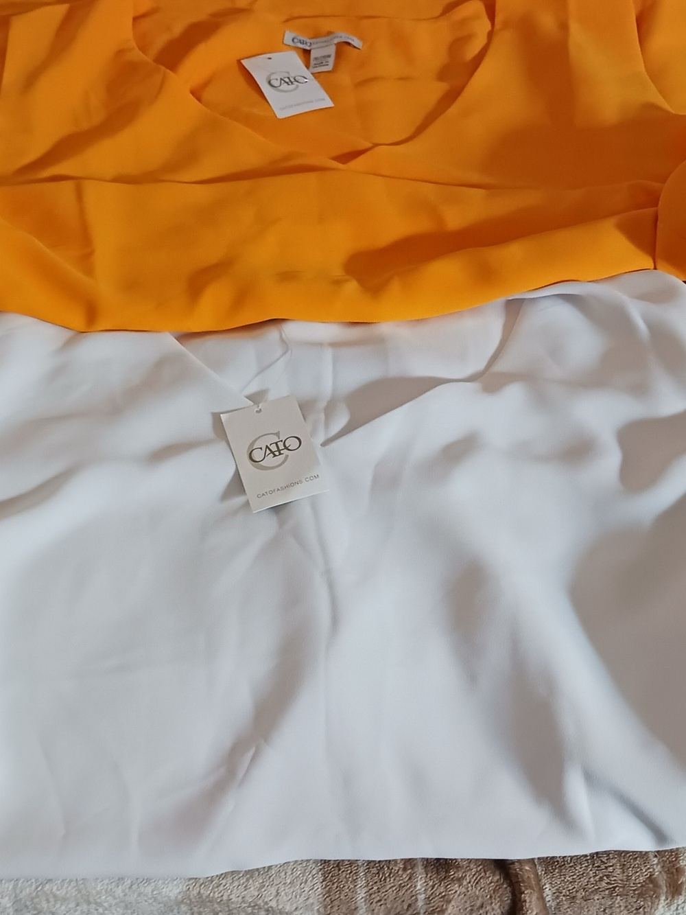 Cato Colorblock Yellow and White Women’s TopNWT